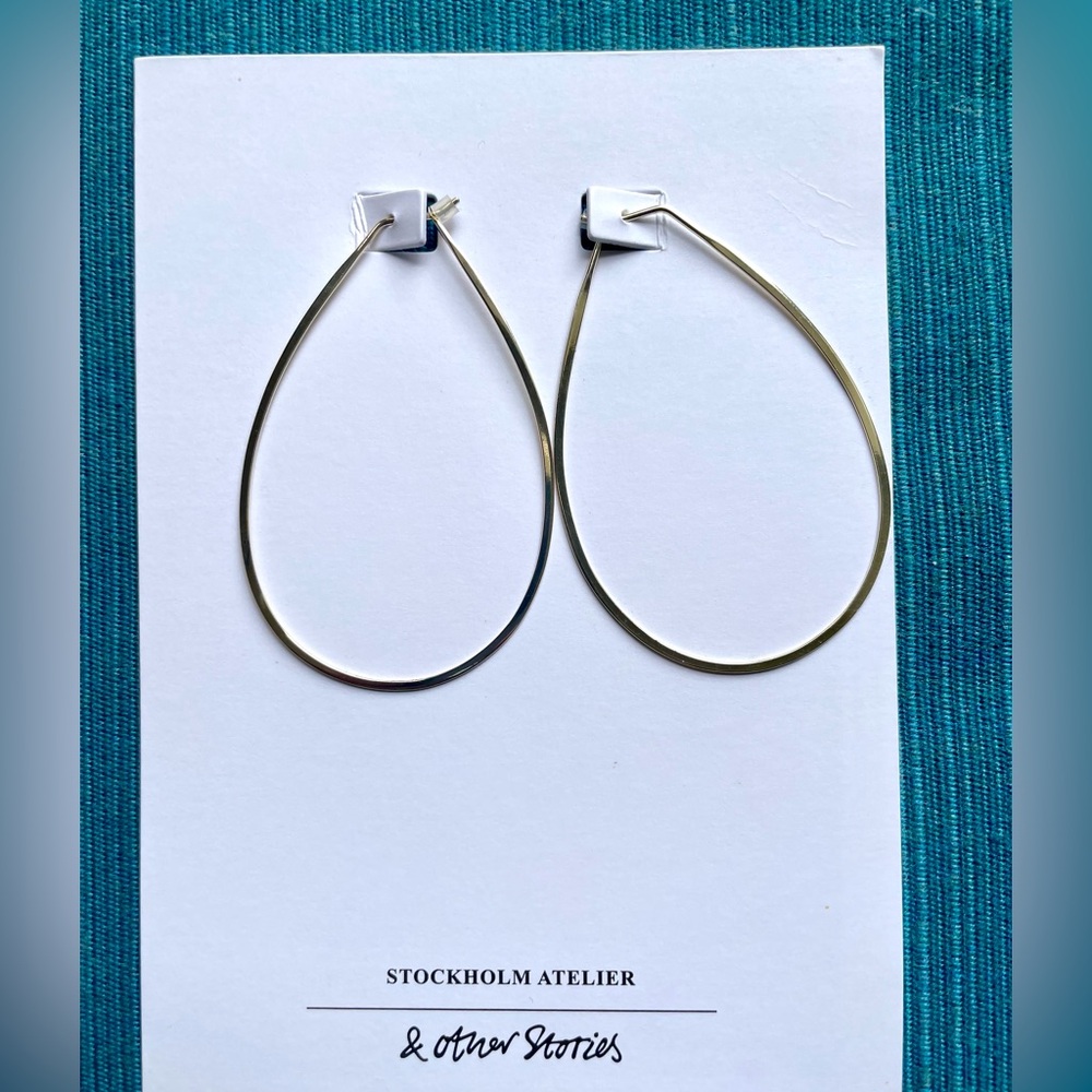 & Other Stories Hoop Earrings / Hoops